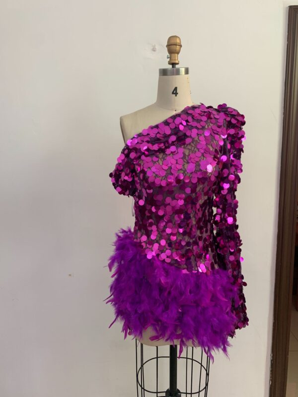 Purple Sequined Feather Skirt One-Shoulder Sleeve Short Dress - Luxury Party Dress - Image 7