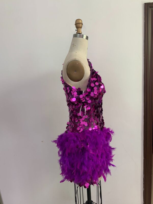 Purple Sequined Feather Skirt One-Shoulder Sleeve Short Dress - Luxury Party Dress - Image 6